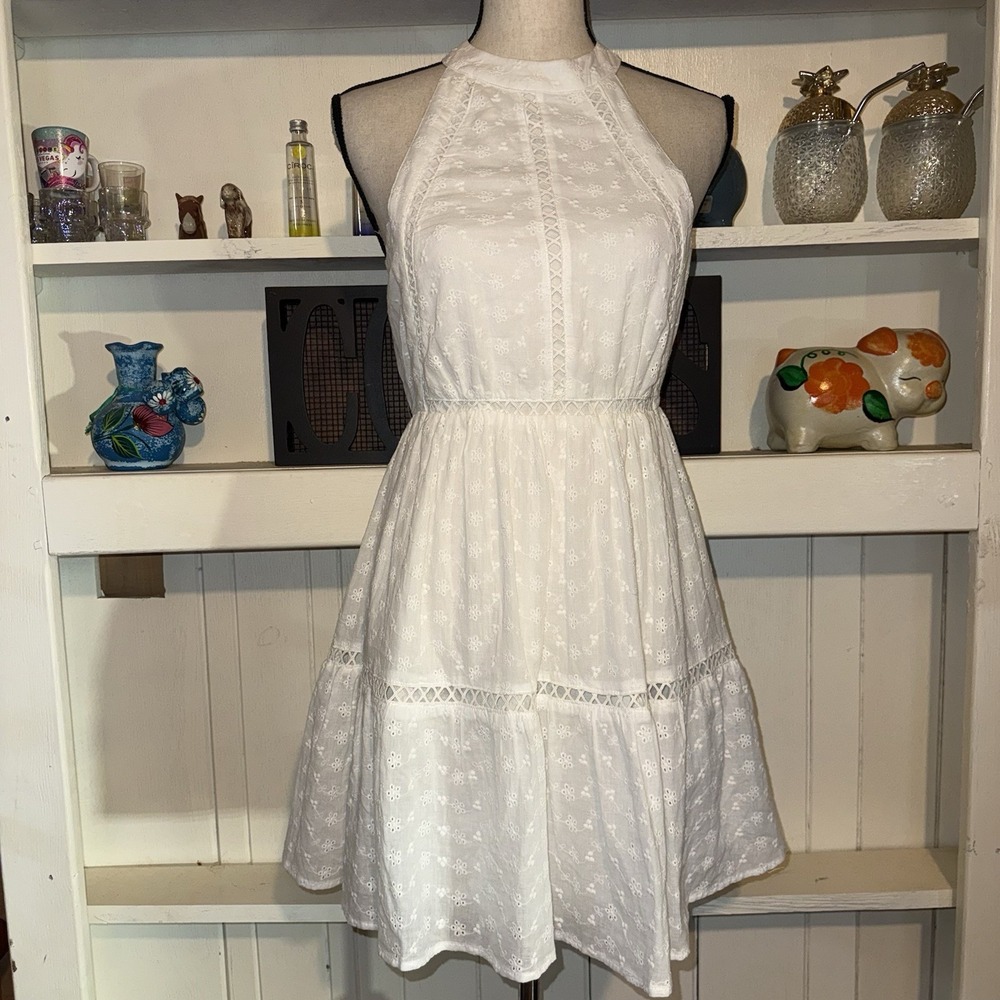 Petal + Pup Small White Inlet Lace Open Back Fit Flare Summer Dress